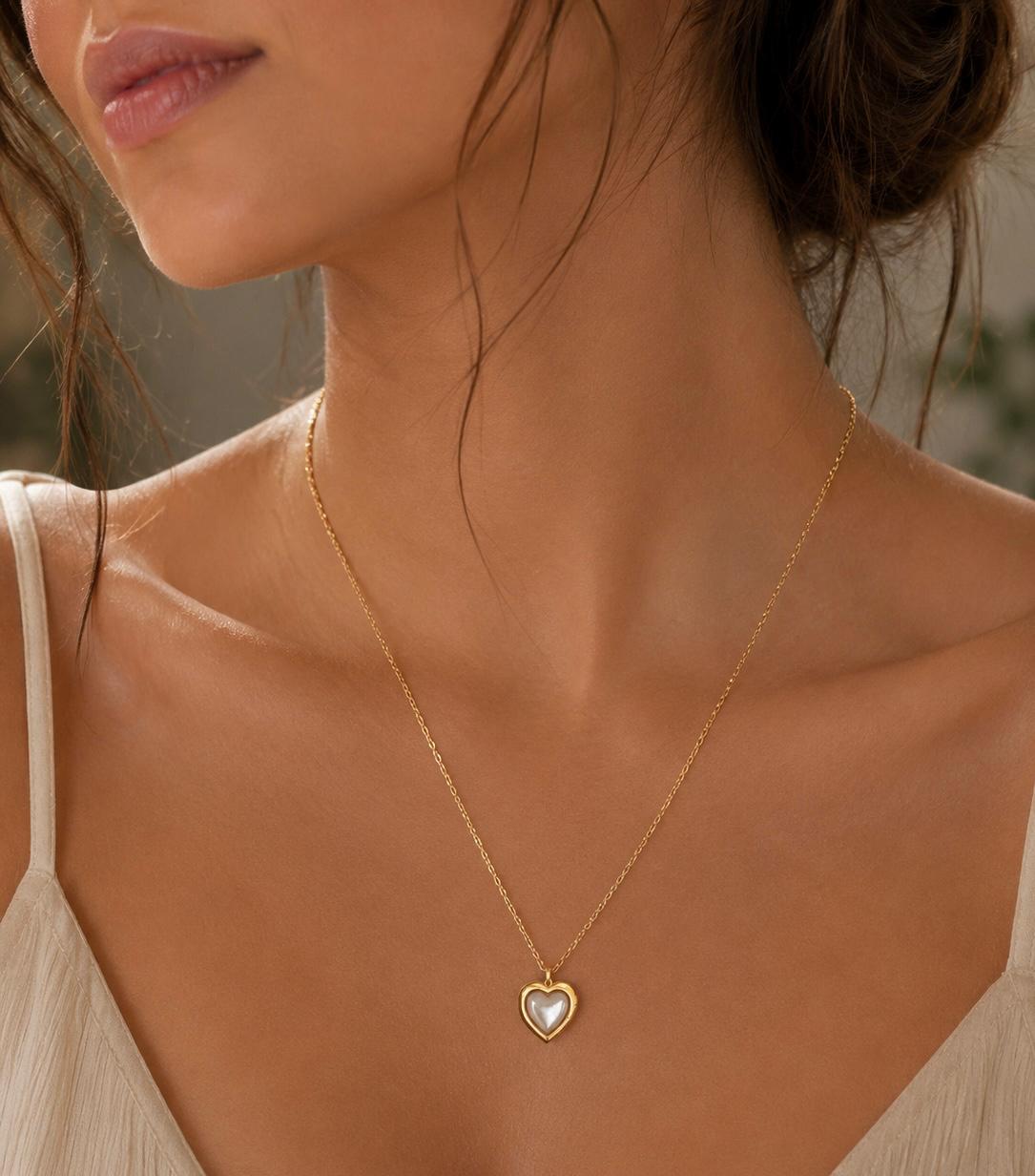 Etoile Heart Necklace